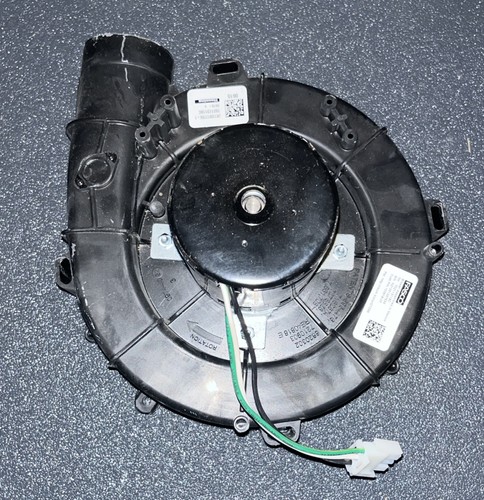 Lennox 103618-03 Inducer Fan Motor 702113118C USED **TESTED**