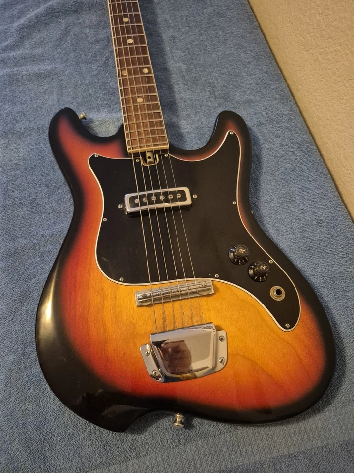 Vintage Teisco Heit Deluxe Electric Guitar Made In Japan All Original - Image 3 of 4