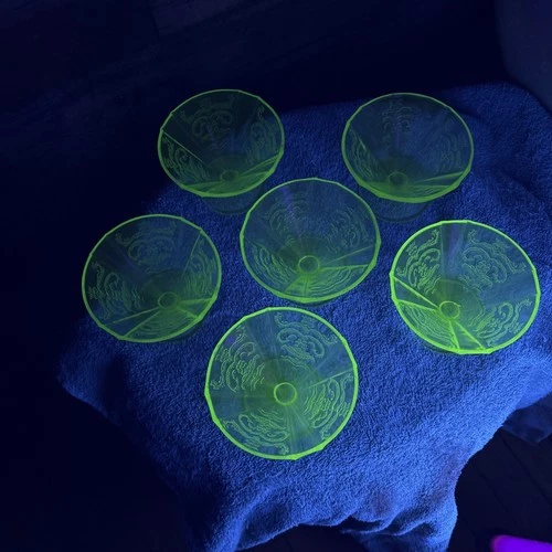 Set Of 6 Depression Glass Footed Sherbet Cups Madrid Pattern Vaseline Glass