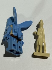 LEGO Star Wars Watto's Junkyard Mini Figures Watto and Aldar Set 7196 2001