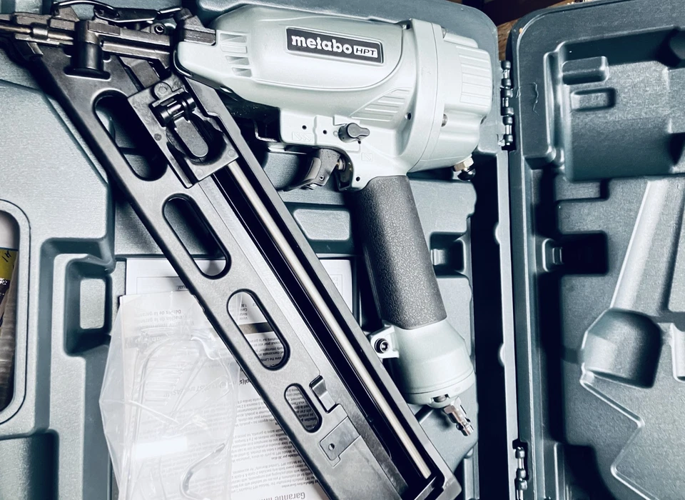 Metabo HPT 15-Ga 2-1/2 英寸斜面钉枪 15 号斜角,1-1/4 英寸至 2-1/2 英寸 — 第 4/4 张图片