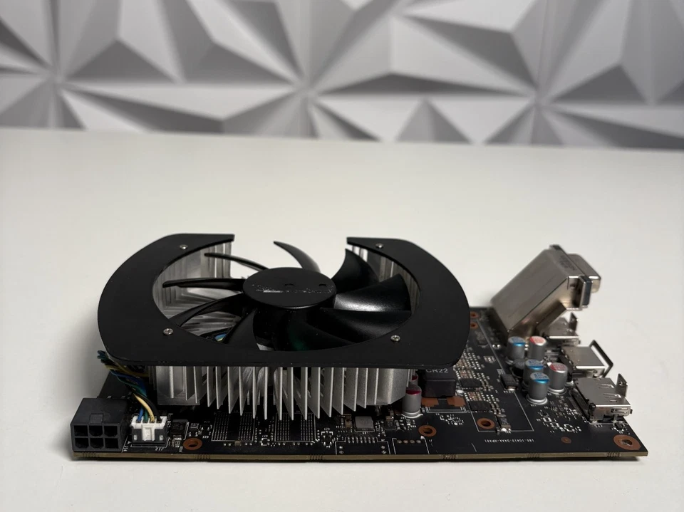 NVIDIA GTX 1060 3GB Graphics Card - For Parts #A32 - Image 2 of 4