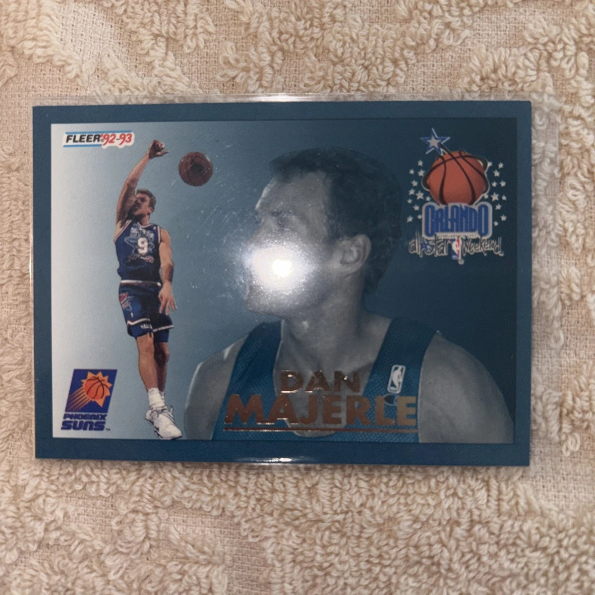 Dan Majerle Basketball 1992-93 Season Sports Trading Cards 