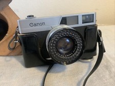 Vintage Canon Canonet 45mm Camera w/Case