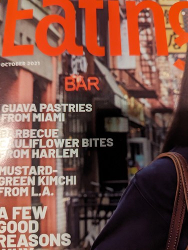 3 Magazines Eating Well Oct 2021, December 2021 (New), & March 2022 - Retired - Foto 6 di 10