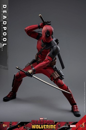Hot Toys MMS746 Deadpool & Wolverine Deadpool Action Figure 31 cm by Hot Toys - Foto 9 di 10