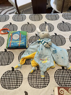 Good Night Moon Crinkle Book And Blankey
