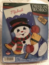 Design Works 16  SNOWMAN WITH BROOM Felt Stocking Kit - NEW 