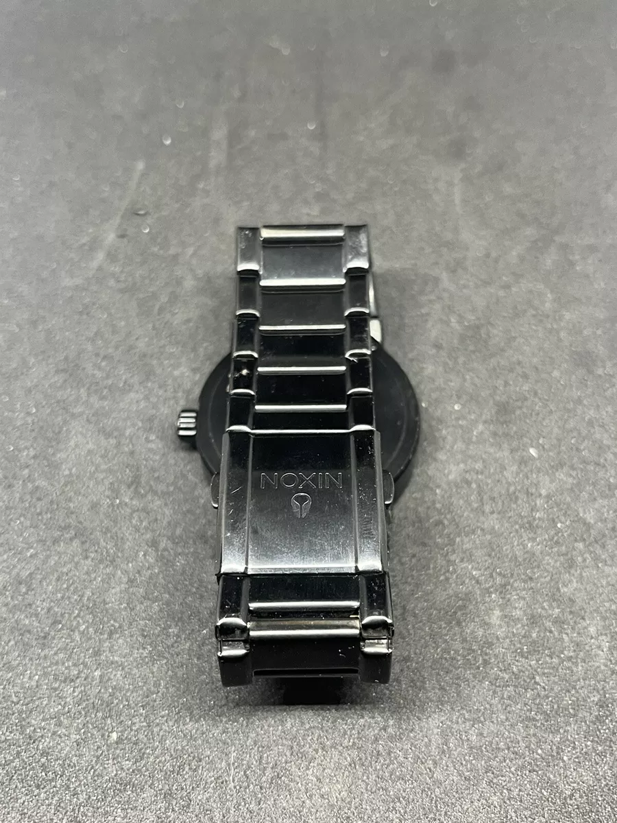 Nixon cannon online watch battery