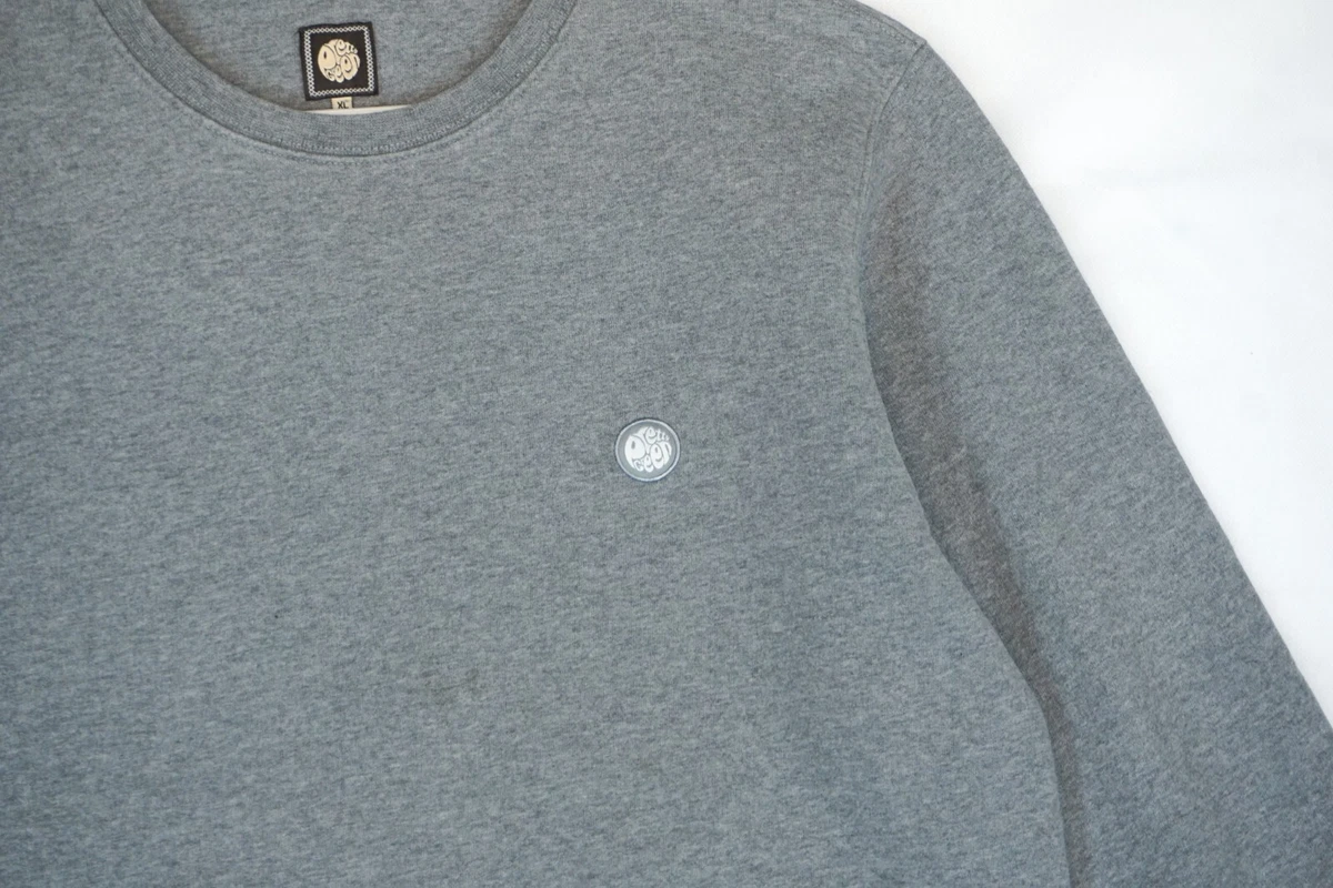 pretty green pullover