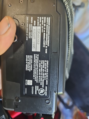 RCA Small Wonder VHS Camcorder Model CC612 w/Charger, Tape & Bag Powers On AY - Picture 6 of 9