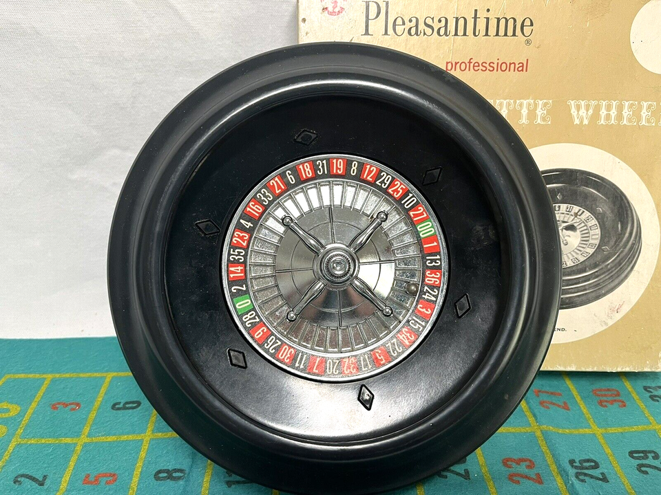 VTG 1958 Pleasantime Professional Roulette Wheel Game ,1 Ball, Felt