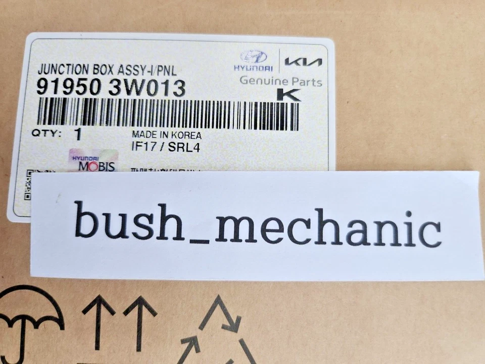 Caja de conexiones de panel de instrumentos original OEM Hyundai Kia 919503W013 Foto 3 de 3