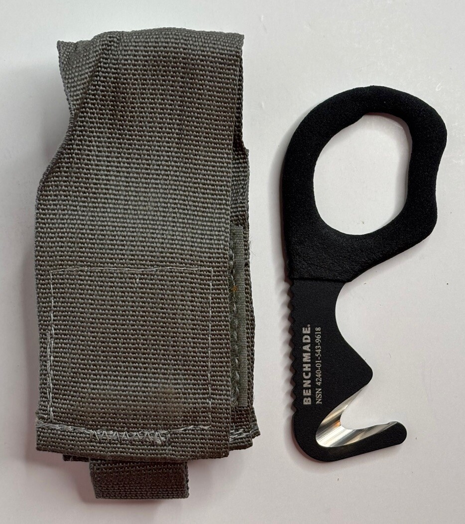 Benchmade 7 Black Rescue Hook / Strap Cutter with Pouch and Molle Clip