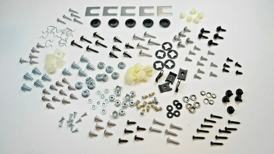 ENORME KIT DE 222 piezas! PARA RESTAURAR COSECHADORA INTERNACIONAL SCOUT 2 II 800 80 ETC Foto 2 de 4