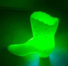 Fenton Lime Green Custard DAISY & BUTTON Glass Boot Uranium Glass-GLOWS Green