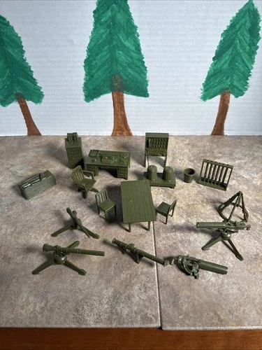 Marx Office Furniture & Accessories Army Training Center Armed Forces Play Set