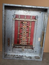 ITE CDP-7 Panelboard 100 Amp Main Lug Only 277/480 Volt 3PH4W CU 24 Circuit 