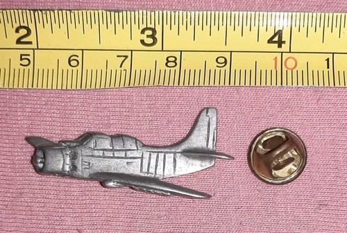 Pewter A-1E Douglas Skyraider Airplane Plane Jacket Lapel Pin