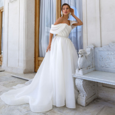 Simple 2022 Sweetheart Off Shoulder Pleats LaceUp Back Wedding Dress Bridal Gown