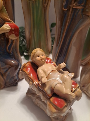 7-Pc 10 " Hand-Painted Ceramic Nativity Set Baby, Mary, Joseph, angel &wise Men - Picture 3 of 8
