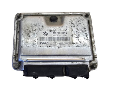 VW Lupo 6X 1,4 AUD Bj.01 Motorsteuergerät Steuergerät ECU 030906032R 0261207203