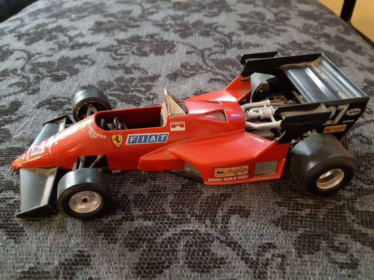 Bburago Ferrari 126 C4 Turbo 1/24(赤) Ferrari 126 C4 1/24 Bburago Burago Alboreto modellino | eBay