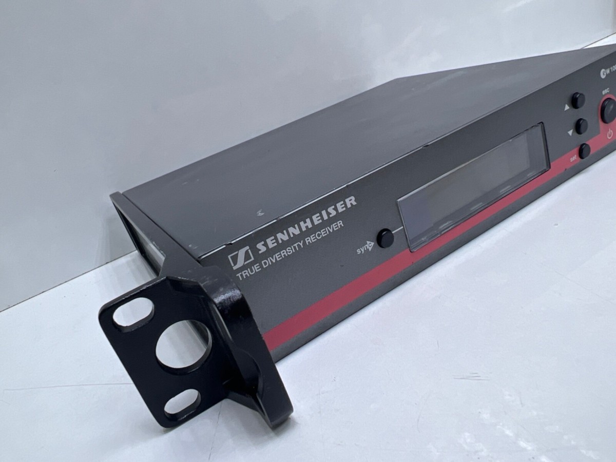 Sennheiser EW100 G3 True Diversity Wireless Receiver EM100 - 823