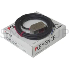 New In Box KEYENCE LR-ZB250AN CMOS Laser Sensor