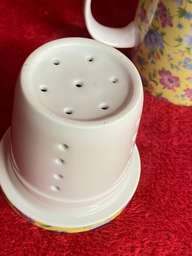 World Market Pastel Floral Tea Cup with Matching Strainer Insert - Picture 4 of 8