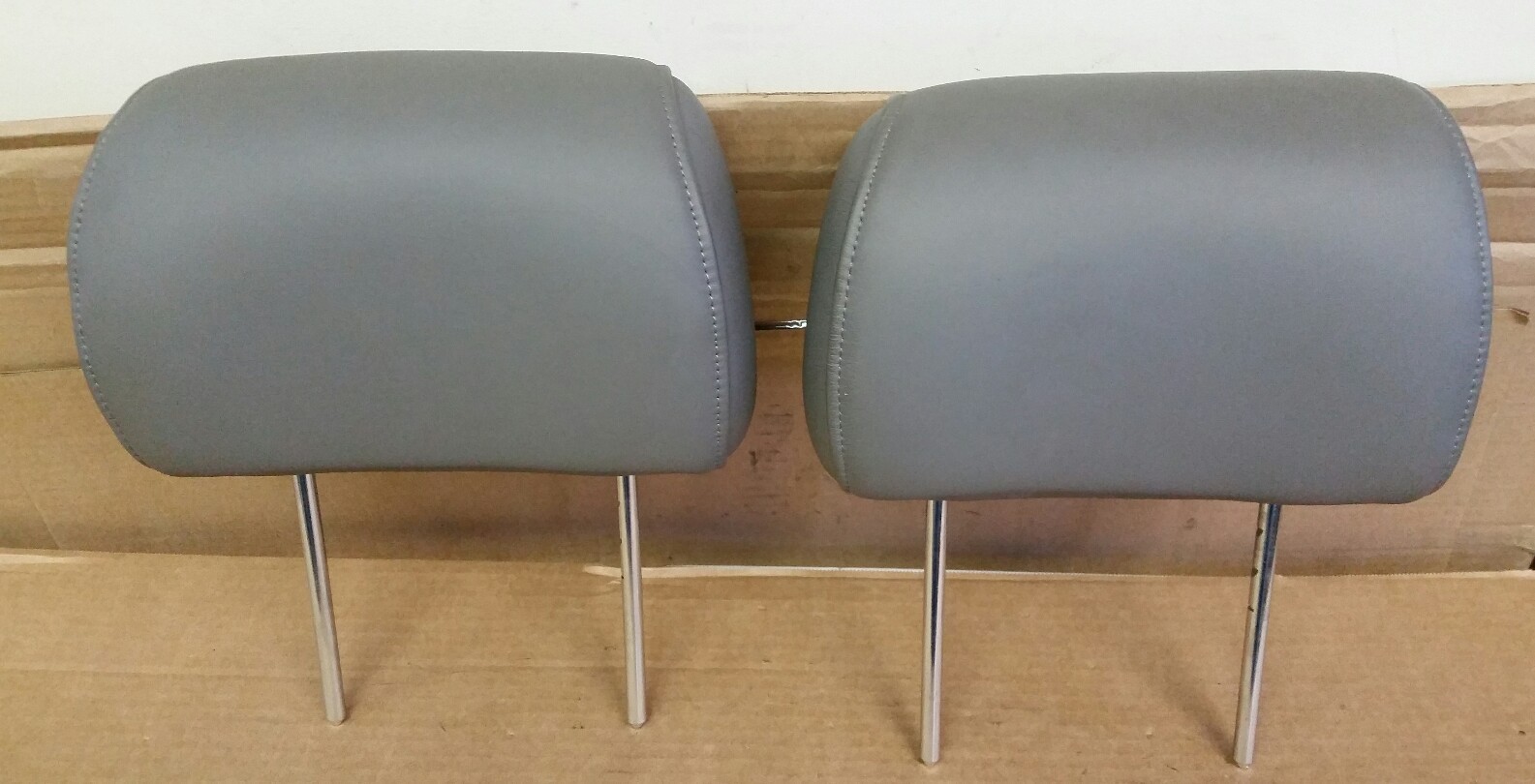 99 00 01 02 03 ACURA TL PAIR LEFT /RIGHT FRONT LEATHER HEADRESTS GRAY ...
