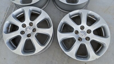 NISSAN 17インチ 5スポークホイール NISSAN 17インチ シルバー 5スポークホイール