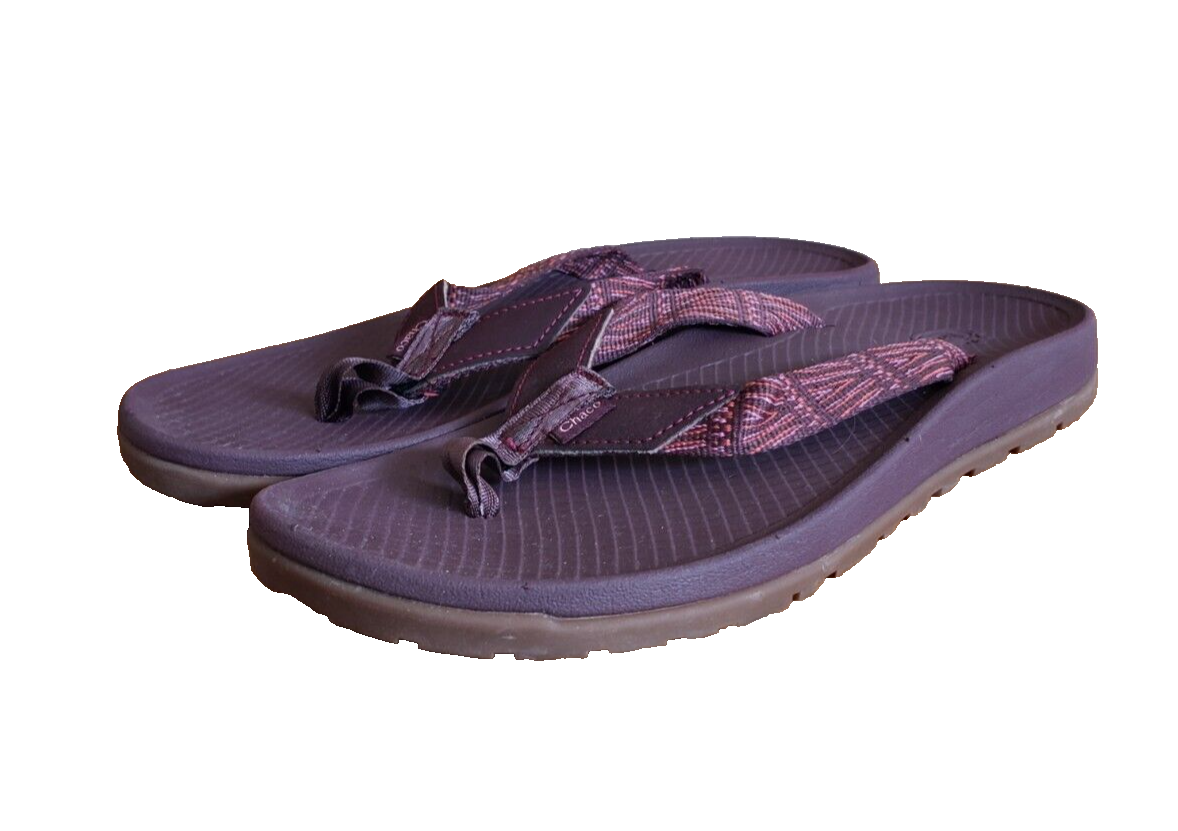 Chaco Womens Size 8 Lowdown Flip Flop Sandal in Wayway Fig Purple