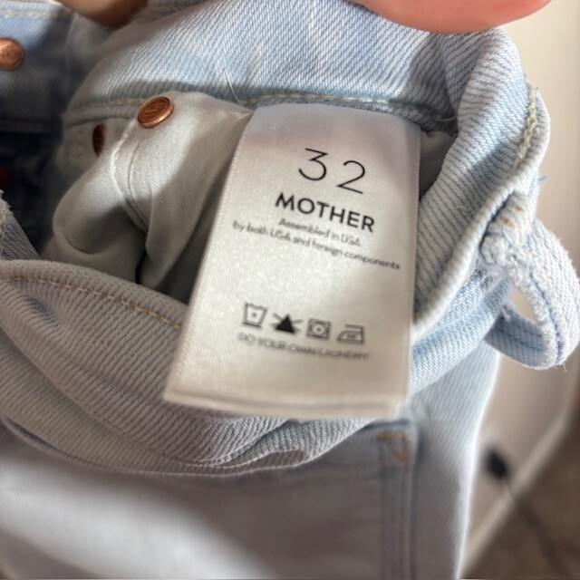 MOTHER The PIXIE TOMCAT ANKLE Button Light Pina C… - image 4