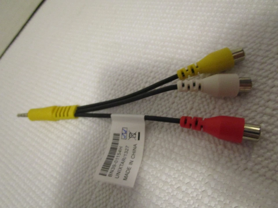 Samsung BN39-01154H Señal Compuesta Audio Video AV Adaptador Cable RCA 3.5mm Foto 2 de 3