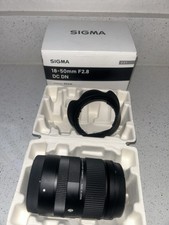 Sigma 18-50mm f/2.8 DC DN Contemporary Lens Excellent Condition