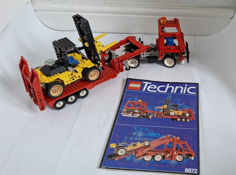 LEGO TECHNIC 8872 Forklift Transporter