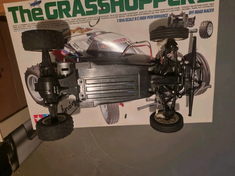 Tamiya the Grasshopper 2 RC Auto Chassis, Maßstab 1:10 - Bild 4 von 4