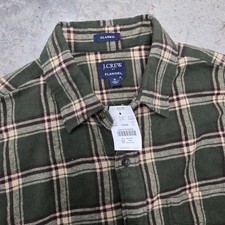 J Crew Classic Fit Green Tan Plaid Flannel Shirt Men's Size Small