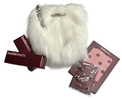 Huda Beauty Beautiful Burgundy Gift Set