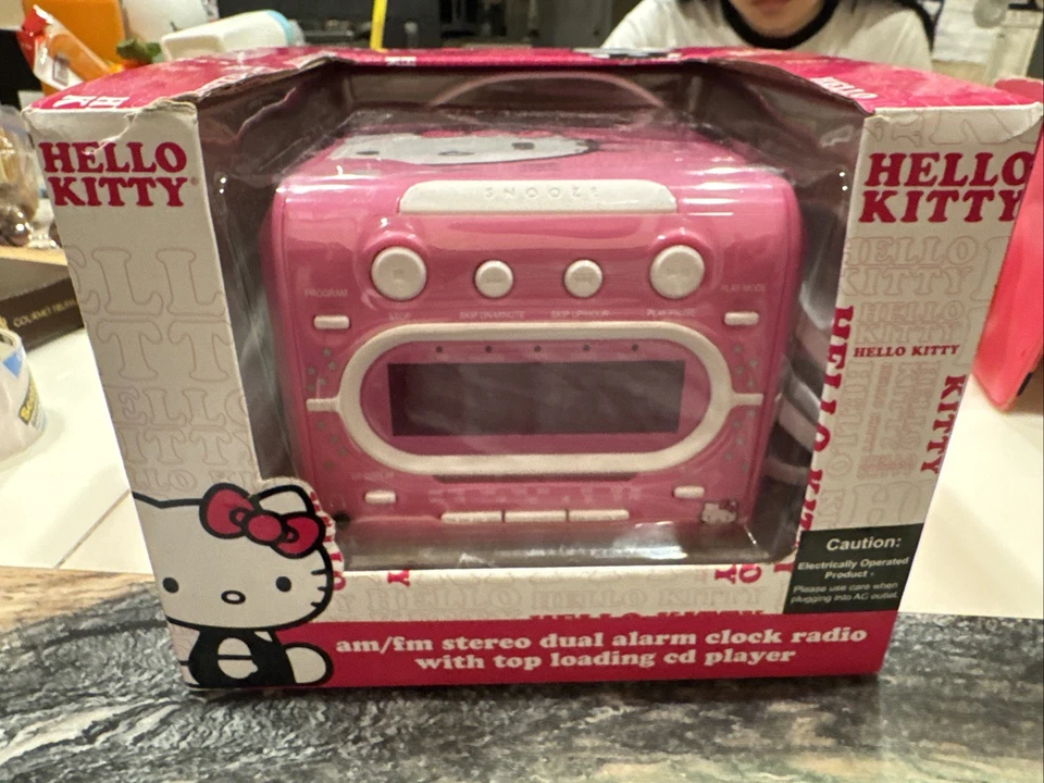 Hello Kitty Am/fm Stereo Dual Alarm Clock Radio With Top Loading Cd Player - Image 2 of 4