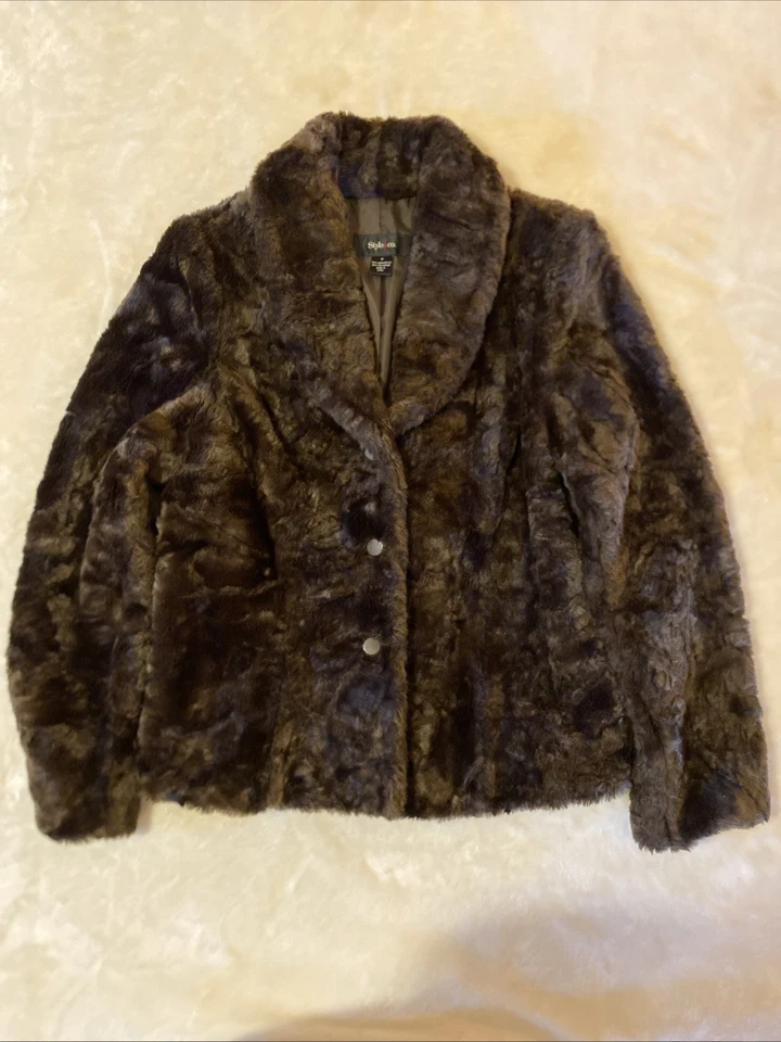 Style & Company Chocolate Brown Faux Fur Jacket Warm Cozy Women’s Size M EUC - Image 4 of 4