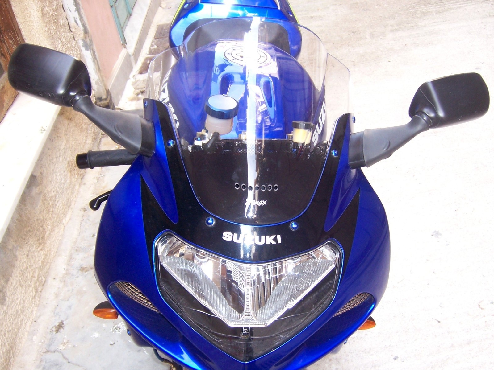 Picture 6 of 9