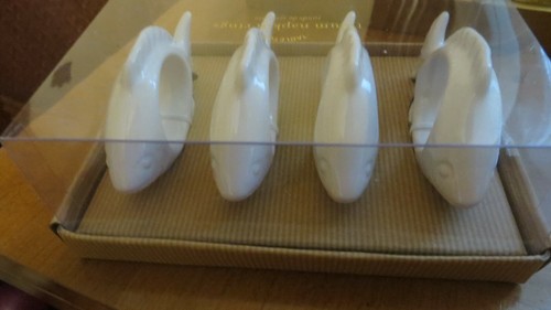 Pottery barn Disney Napkin RING Nautical beach Holiday party gift SET 4 ocean - Picture 8 of 12