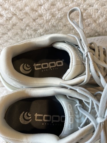 ZAPATILLAS TOPO MUJER TALLA 7.5 GRIS ULTRA FLY 4 CORRER CAMINAR ATLÉTICAS - Imagen 4 de 6