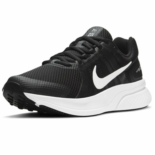 nike run swift 2 black