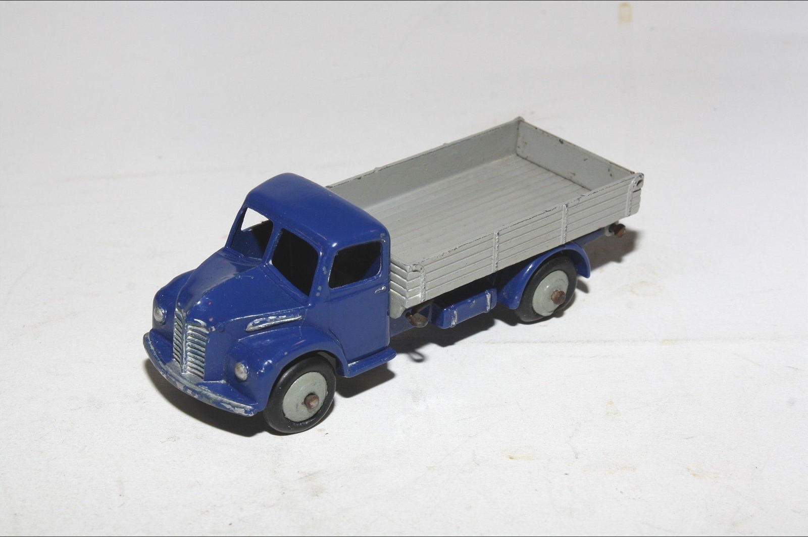 Dinky Toys 414 青いリアティッピングワゴン Dinky Toys 414 青いリアティッピングワゴン Dinky Toys 414