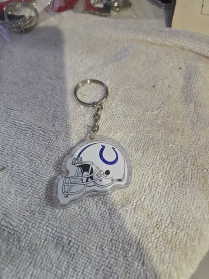 Picture 1 of 1