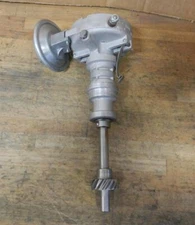 1955-57 Ford Mercury car & Trucks M/T 272 292 312 Rebuilt Distributor single Vac