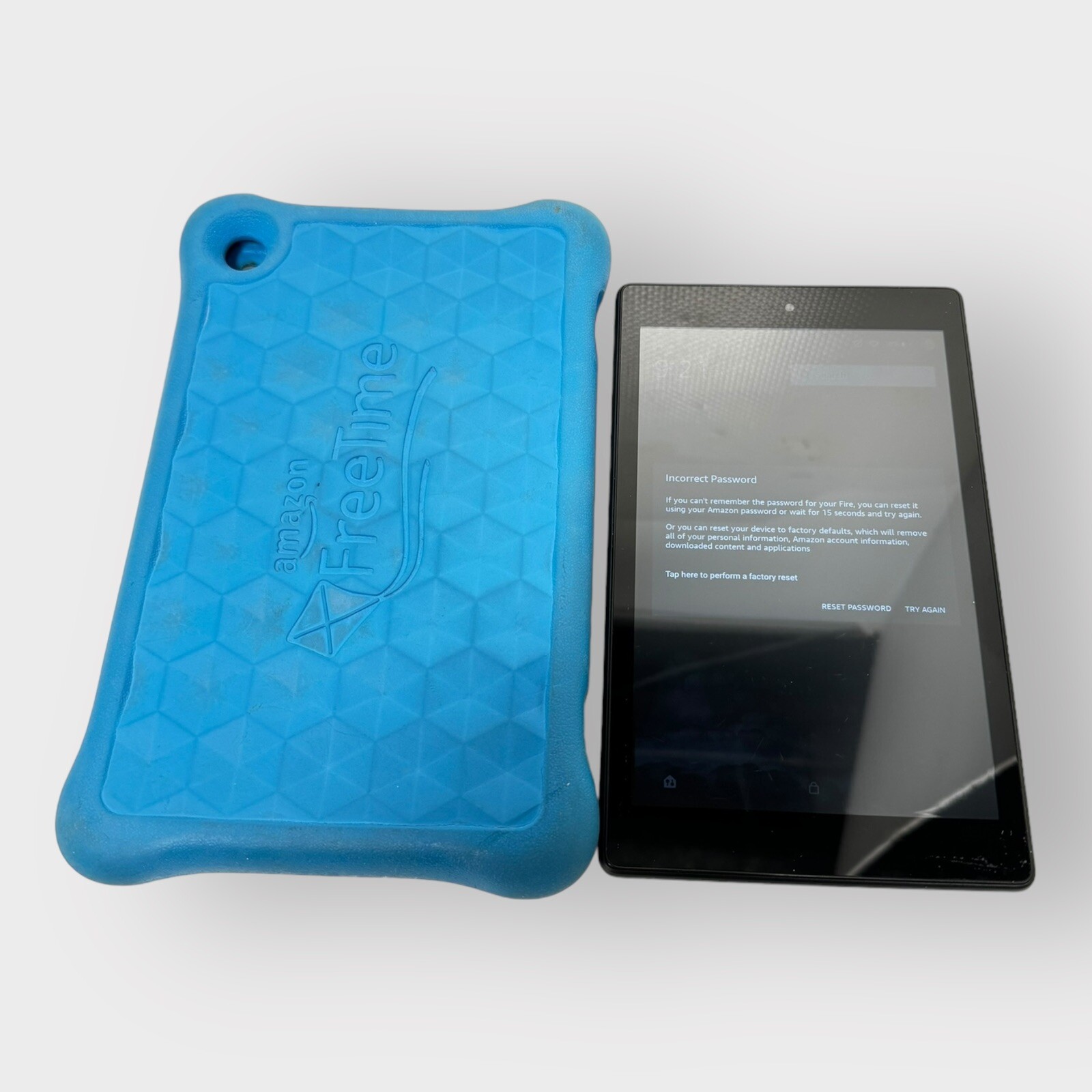 Kindle Fire HD 8 w/ Blue Case Bundle Kids 8